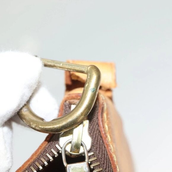 LOUIS VUITTON Monogram Odeon GM Shoulder Bag - Picture 8 of 16